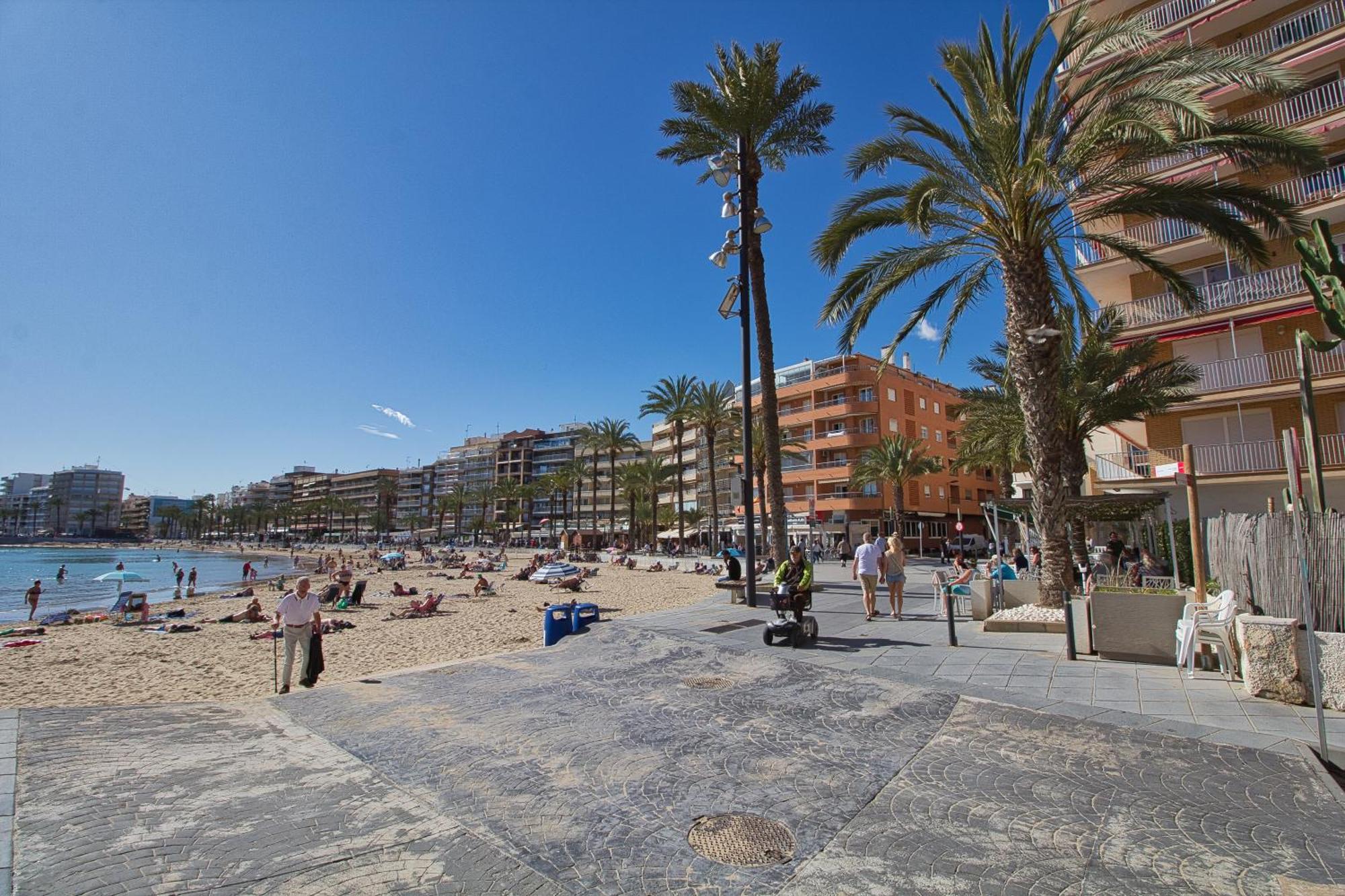 טורבייחה Maravilloso Vistas Al Mar, En Primera Linea Playa מראה חיצוני תמונה