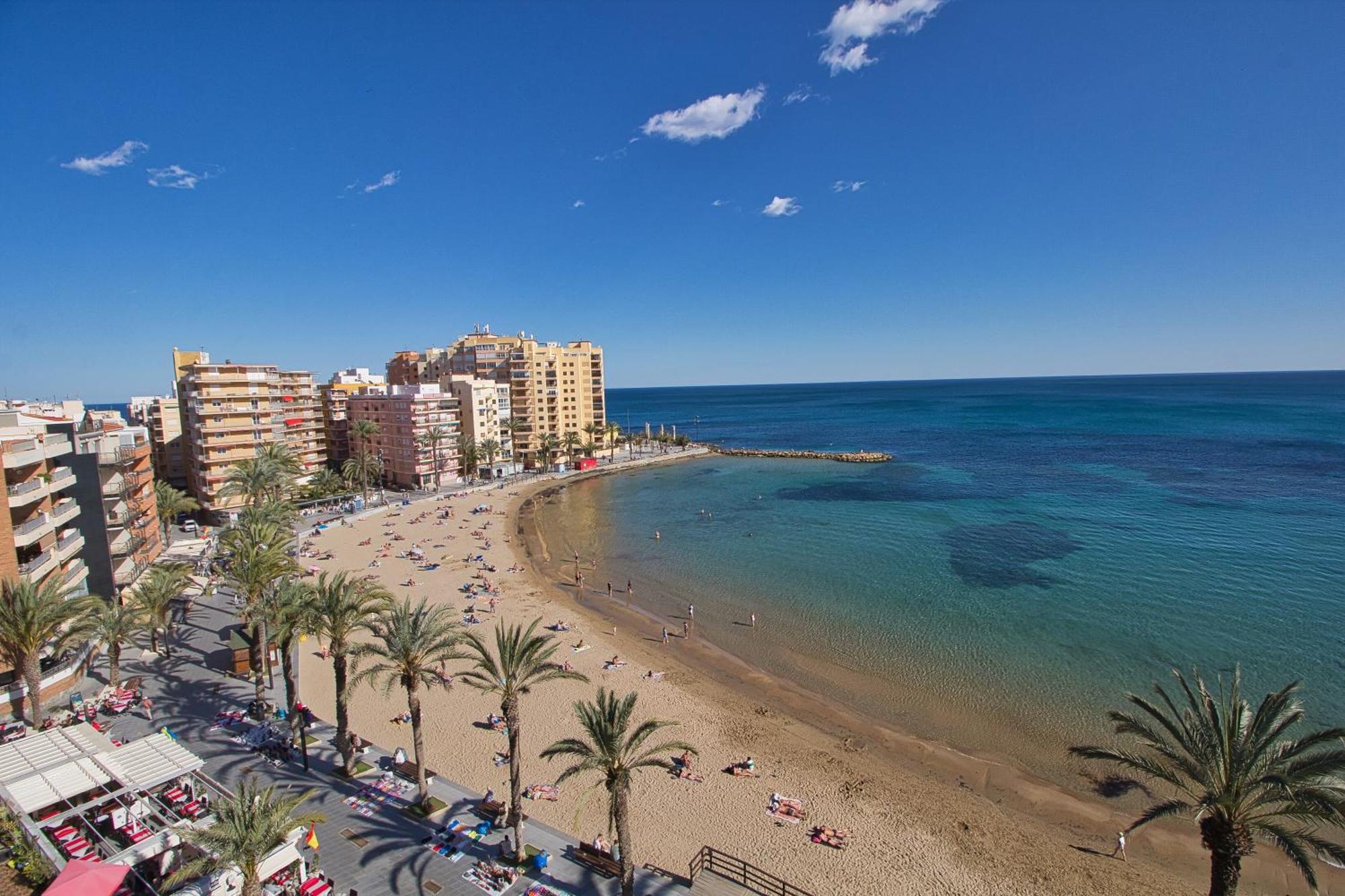 טורבייחה Maravilloso Vistas Al Mar, En Primera Linea Playa מראה חיצוני תמונה